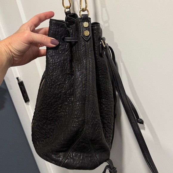 Elizabeth and James Leather Sling Bucket Bag Backpack Black main image 5